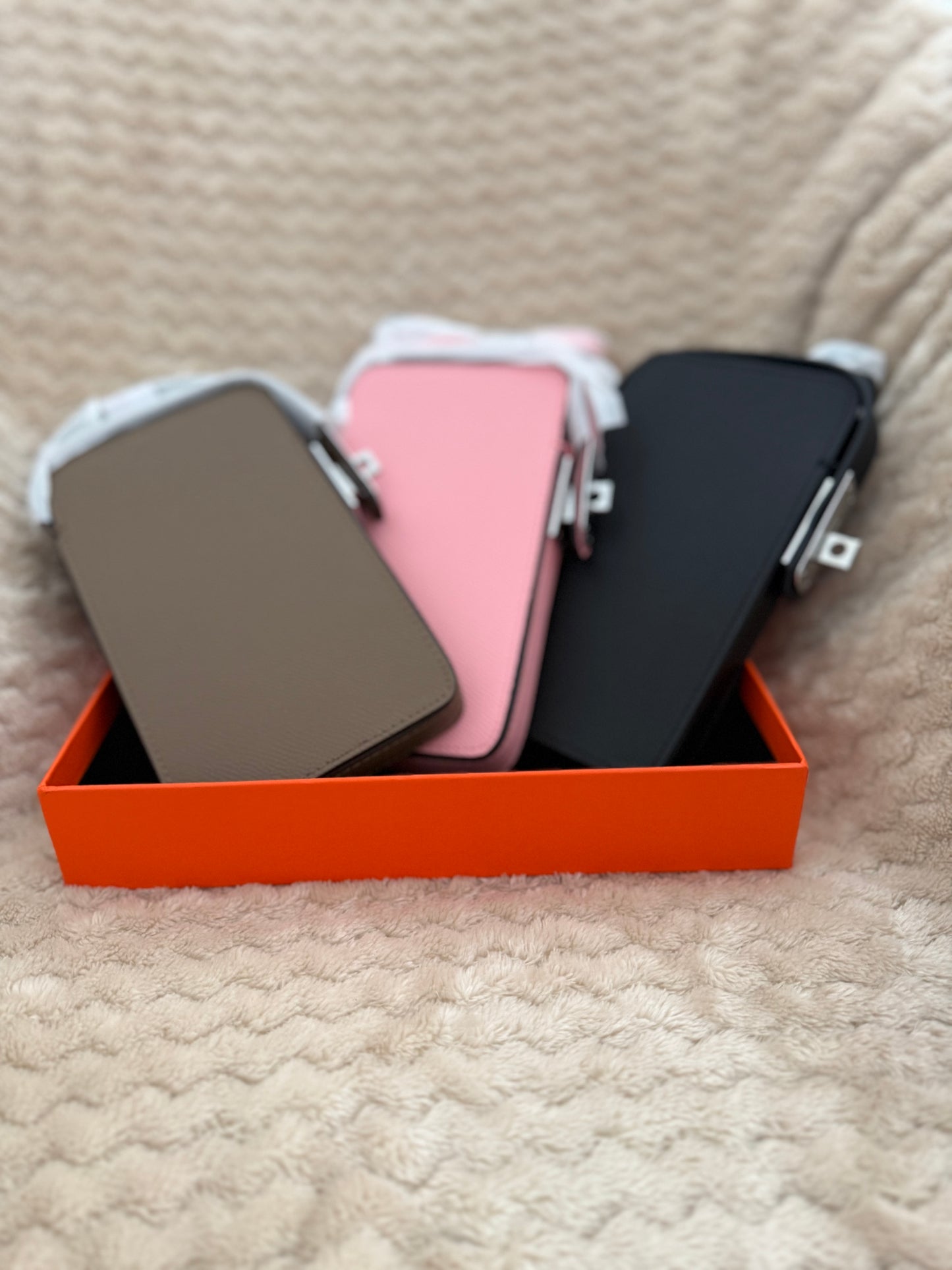 Pochettes téléphone 100% cuir