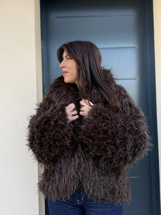 Fourrure à poils longs [chocolat]