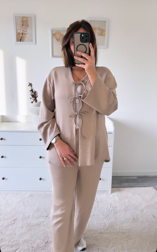 Ensemble à noeud beige