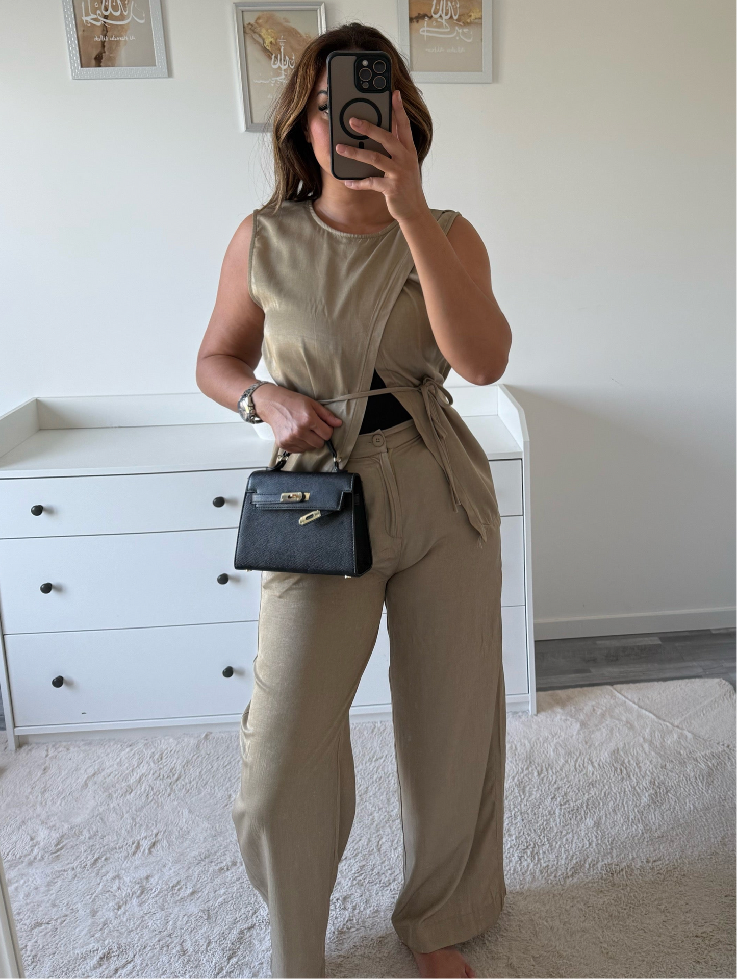 Ensemble fluide kaki