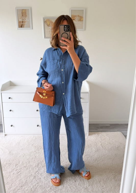 Ensemble bleu en lin