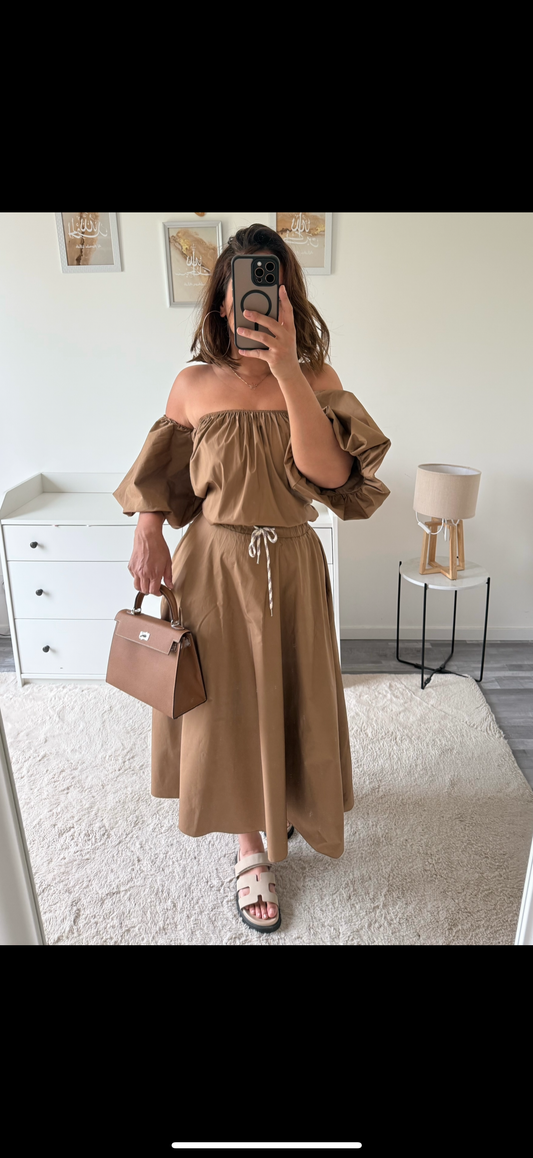 Ensemble haut bateau et jupe longue